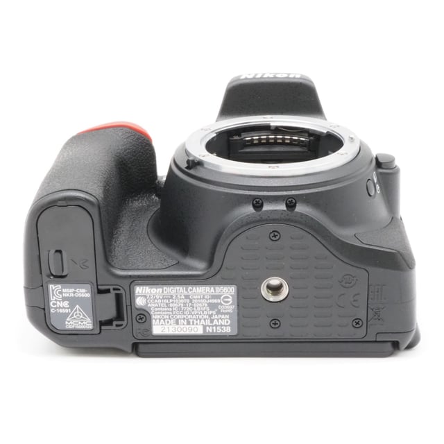 D5600 ボディ