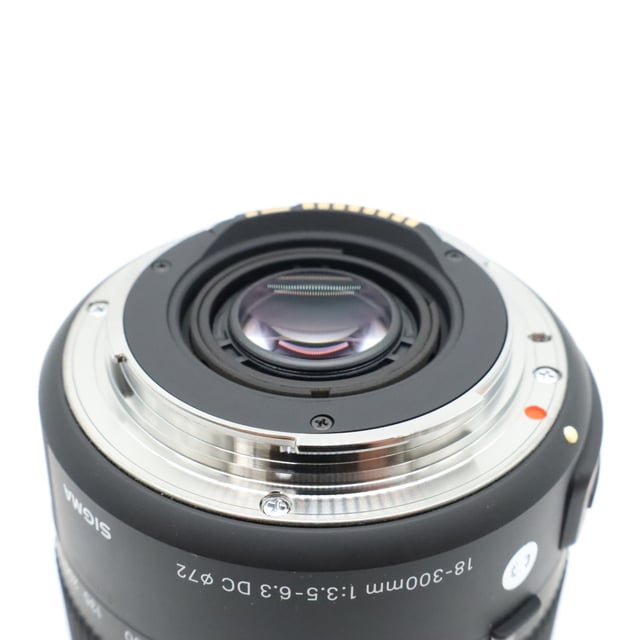 18-300mm F3.5-6.3 DC MACRO OS HSM キヤノン用