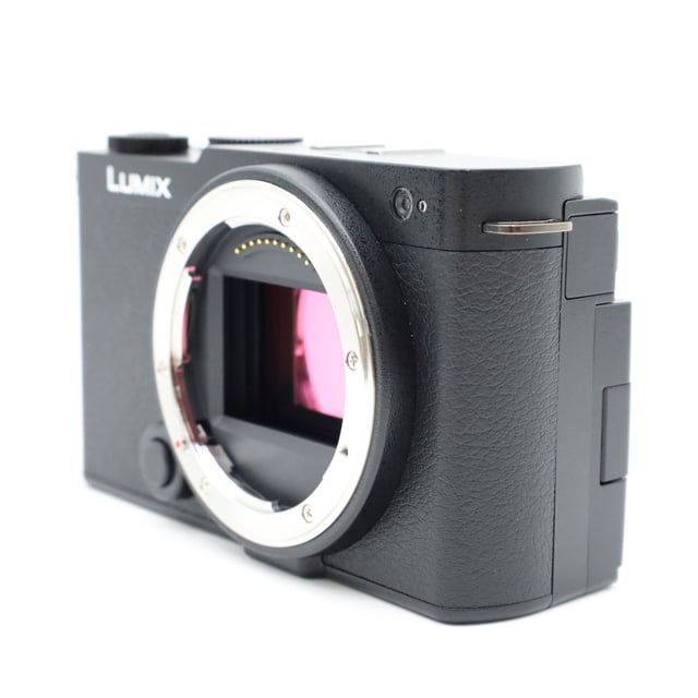 LUMIX S9(DC-S9) ボディ "ジェットブラック"