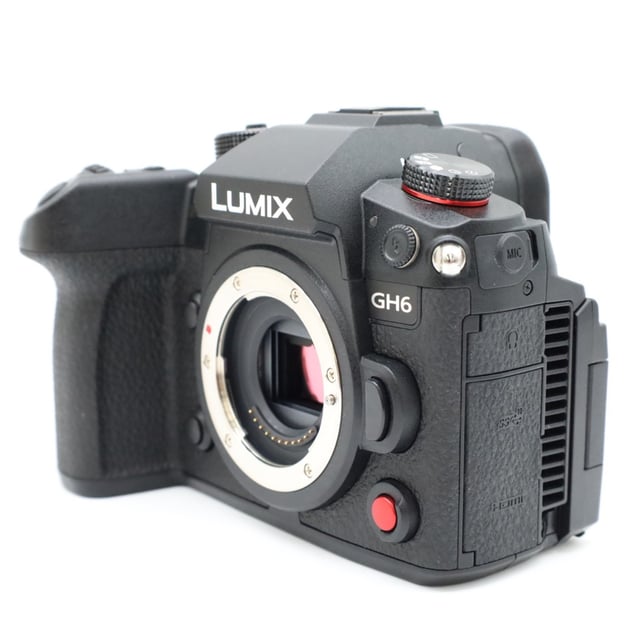 LUMIX GH6(DC-GH6) ボディ
