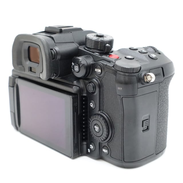 LUMIX GH6(DC-GH6) ボディ
