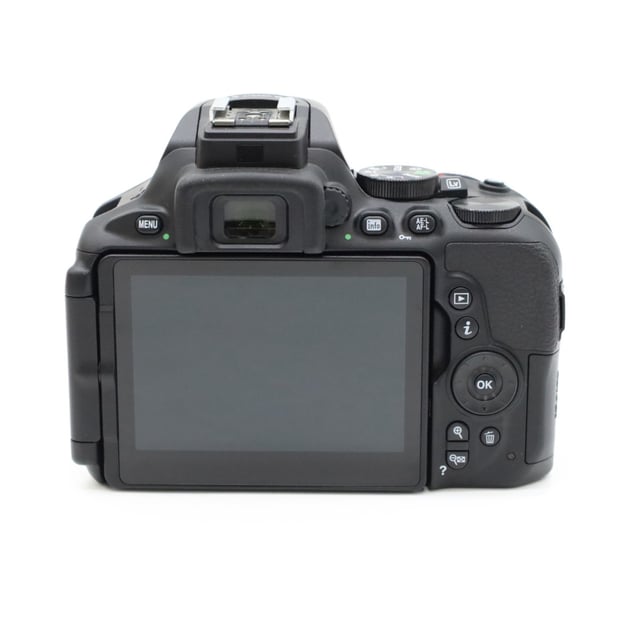 D5600 ボディ