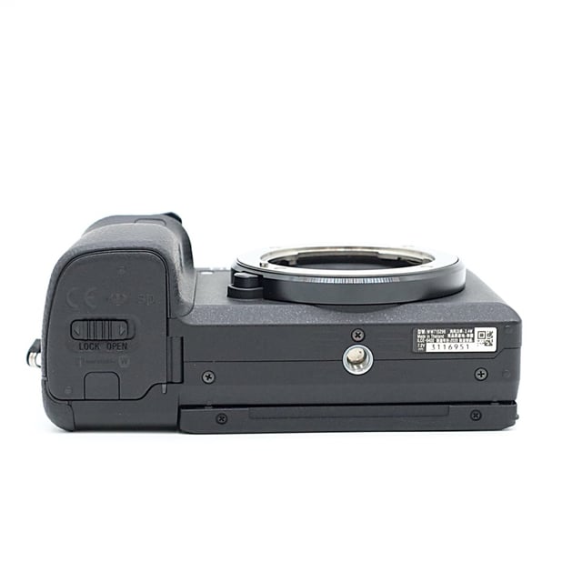α6400 ILCE-6400Y ダブルズームレンズキット "ブラック"