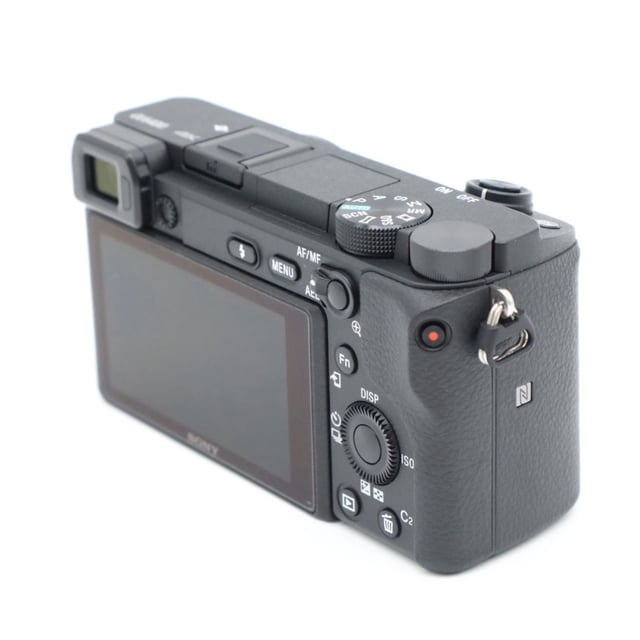 α6400 ILCE-6400Y ダブルズームレンズキット "ブラック"