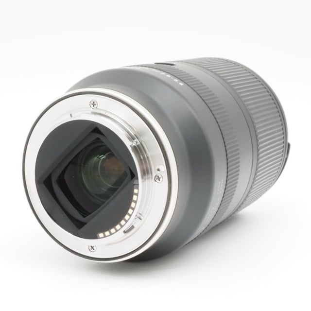 28-200mm F/2.8-5.6 Di III RXD ソニーE用
