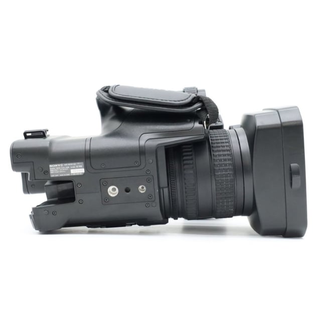 HXR-NX100