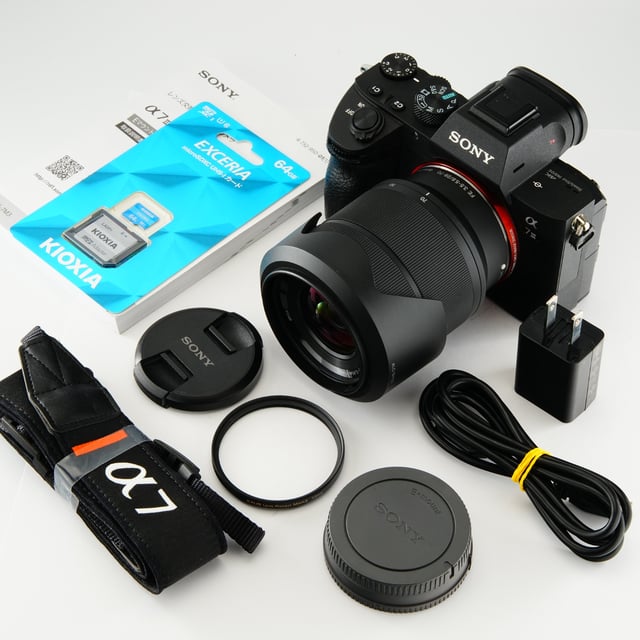 α7 III ILCE-7M3K ズームレンズキット
