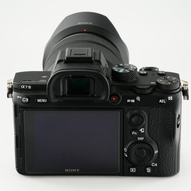 α7 III ILCE-7M3K ズームレンズキット