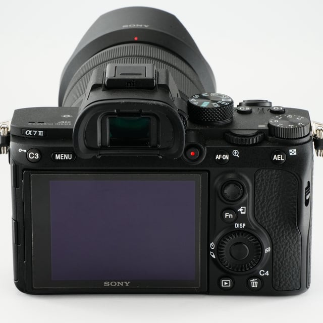 α7 III ILCE-7M3K ズームレンズキット