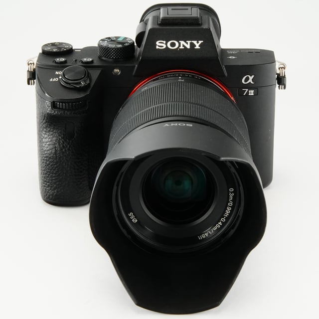 α7 III ILCE-7M3K ズームレンズキット