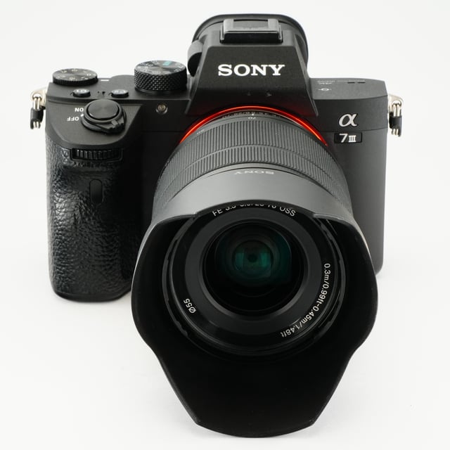 α7 III ILCE-7M3K ズームレンズキット