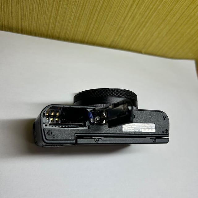 サイバーショット RX100 VA(DSC-RX100M5A)