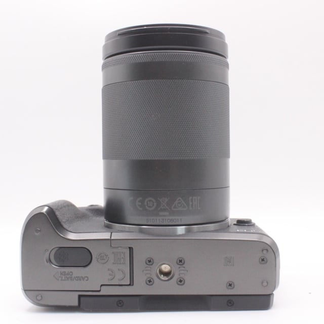 EOS M6 Mark II EF-M18-150 IS STM レンズキット "シルバー"