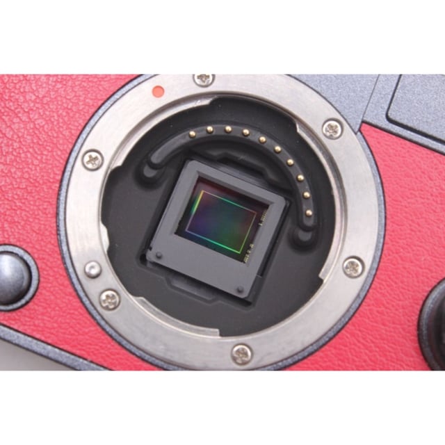 PENTAX Q-S1 ボディ "ガンメタル×カーマインレッド"