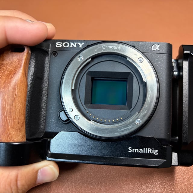 α6400 ILCE-6400L パワーズームレンズキット "ブラック"