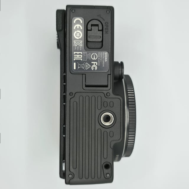 SIGMA fp L ボディ