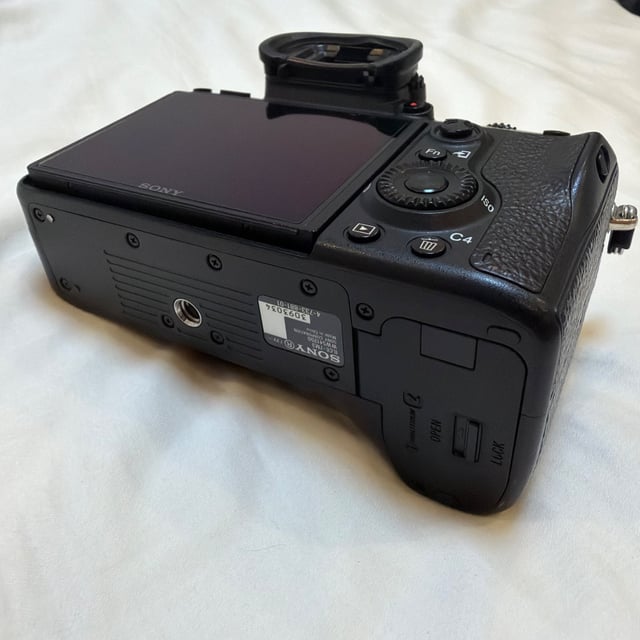 α7 III ILCE-7M3 ボディ