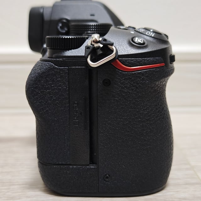 Z5II ボディ