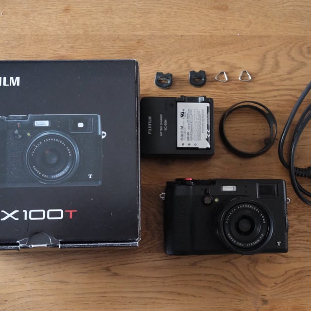 X100T "ブラック"