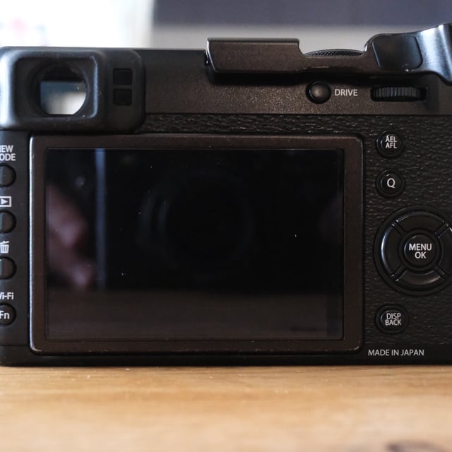 X100T "ブラック"