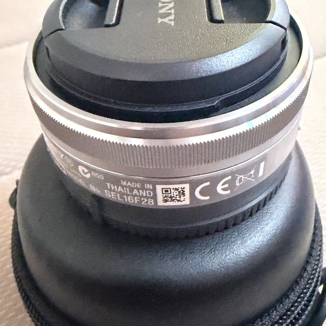 E16mm F2.8 SEL16F28