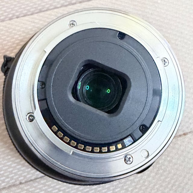 E16mm F2.8 SEL16F28