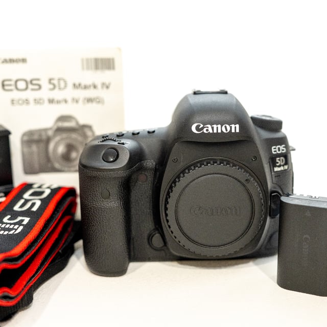 EOS 5D Mark IV ボディ