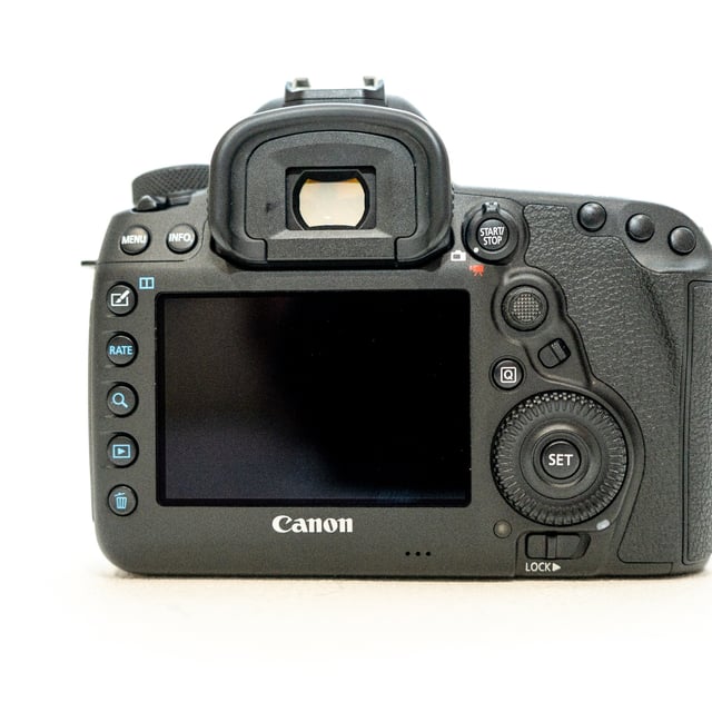 EOS 5D Mark IV ボディ