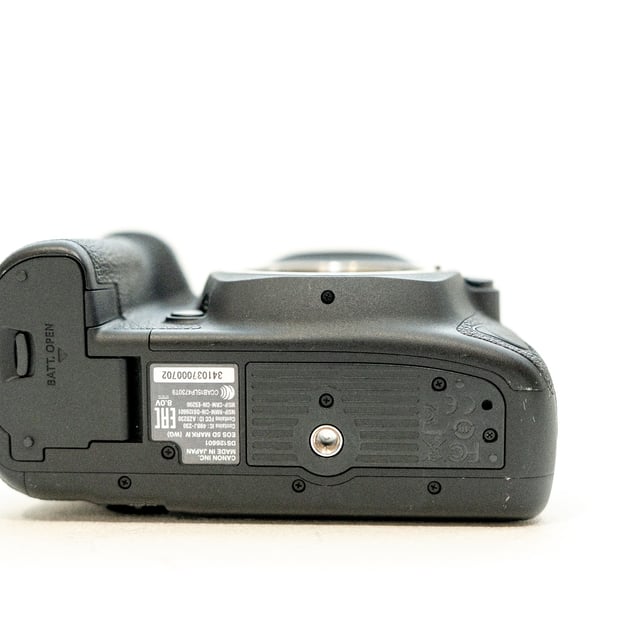 EOS 5D Mark IV ボディ