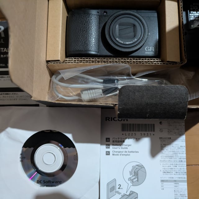GR DIGITAL III
