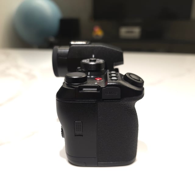 LUMIX S1 IIE(DC-S1M2ES) ボディ