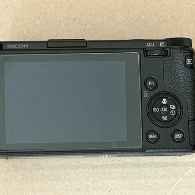 GR IIIx(GR3X) "ブラック"
