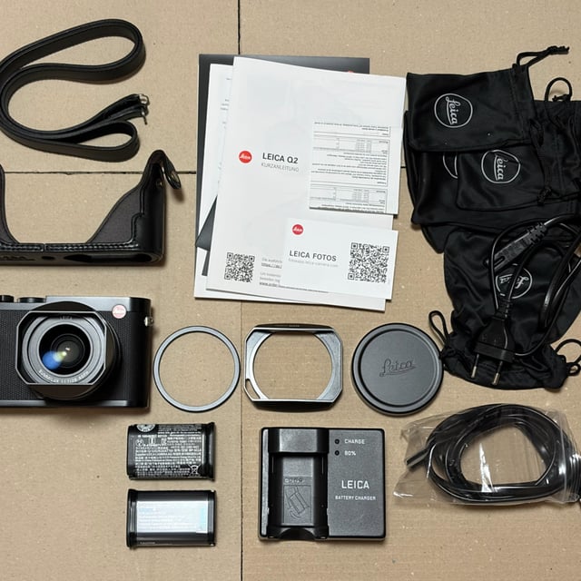 LEICA Q2