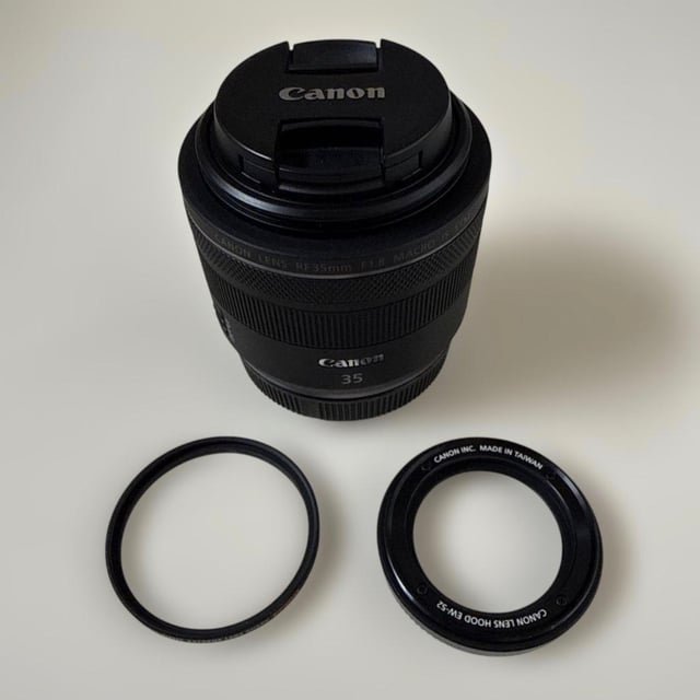 RF 35mm F1.8 マクロ IS STM
