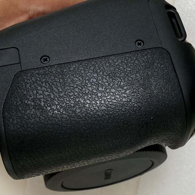 EOS R8 ボディ