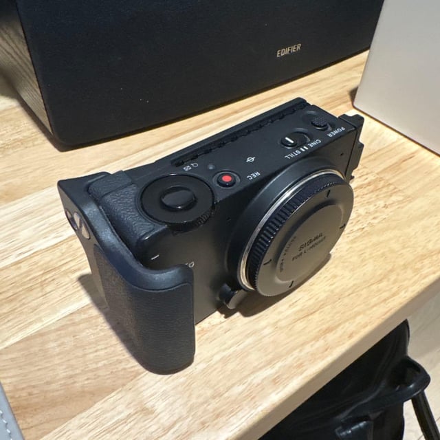 SIGMA fp ボディ
