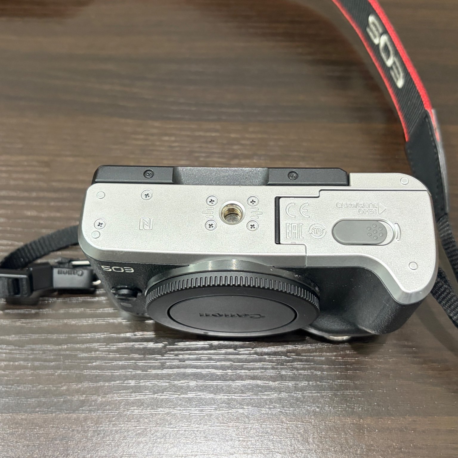 Canon EOS M6 ボディ 