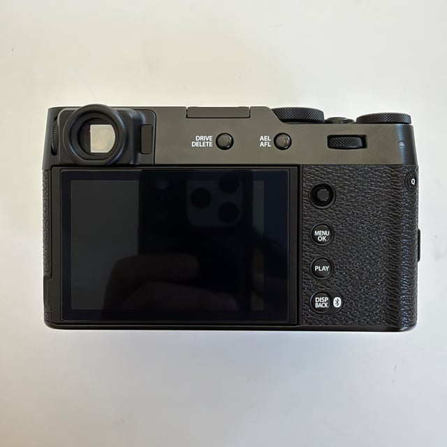 X100VI "ブラック"