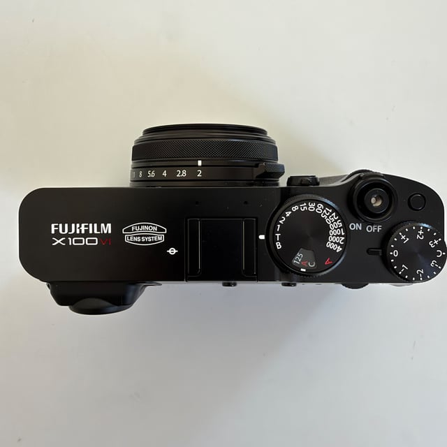 X100VI "ブラック"