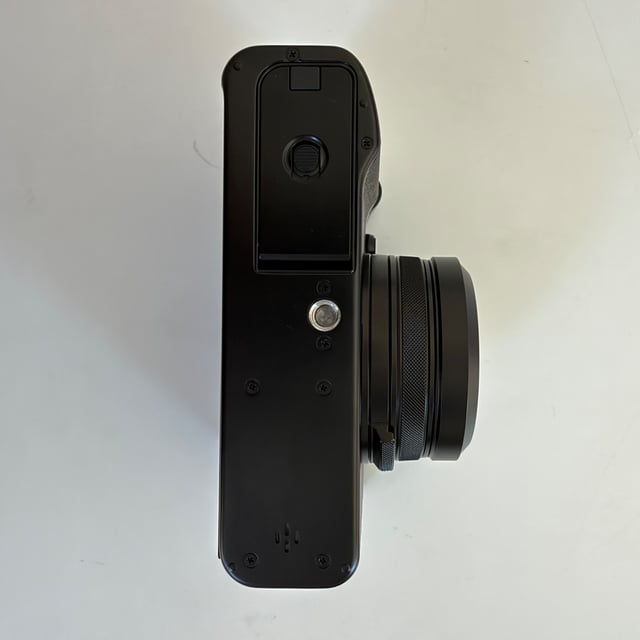 X100VI "ブラック"