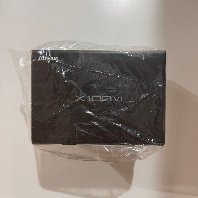 X100VI "ブラック"