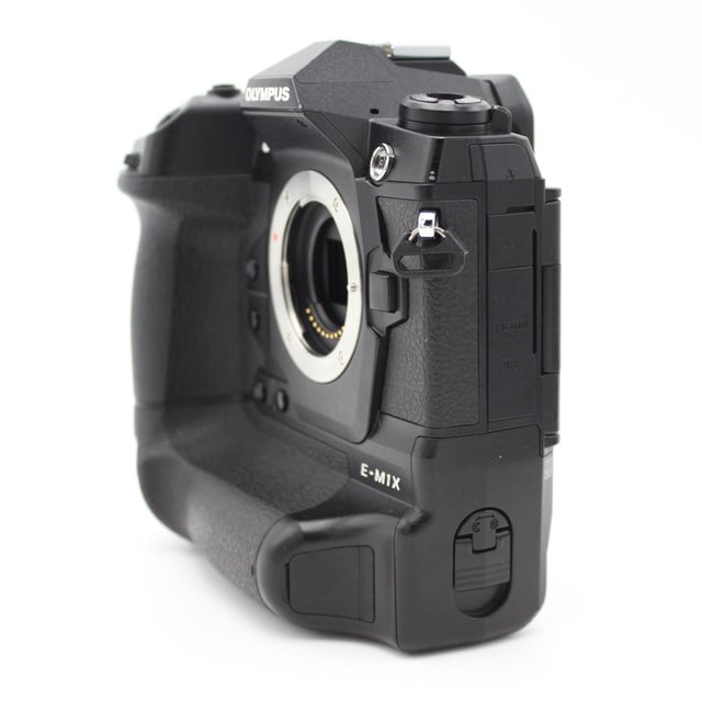 OM-D E-M1X ボディ