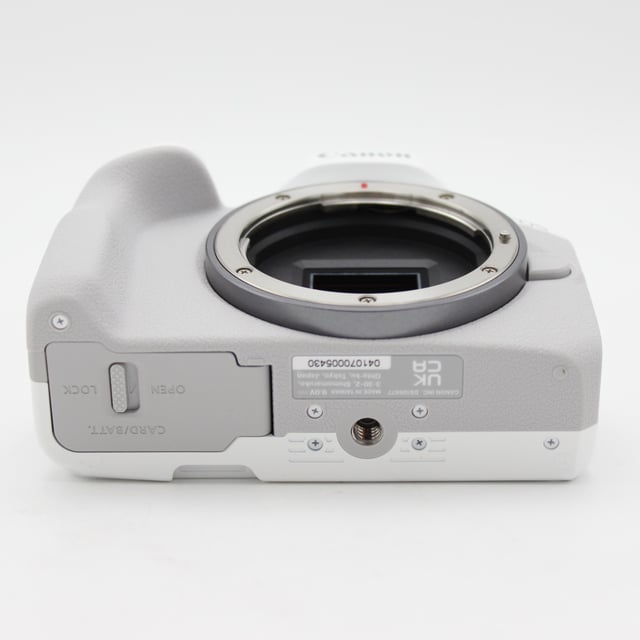 EOS R50 ボディ "ホワイト"