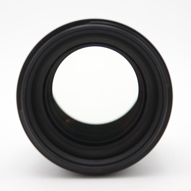 EF 85mm F1.4L IS USM