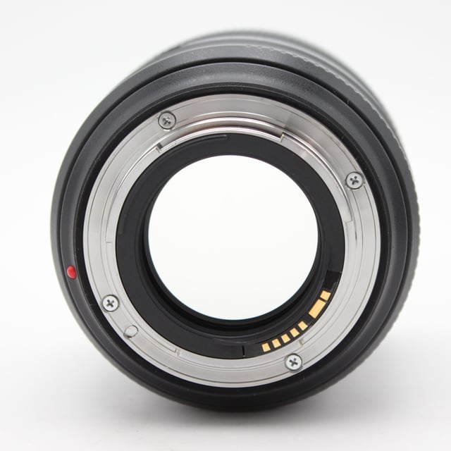 EF 85mm F1.4L IS USM