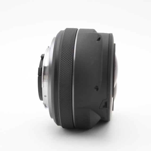 RF-S3.9mm F3.5 STM DUAL FISHEYE
