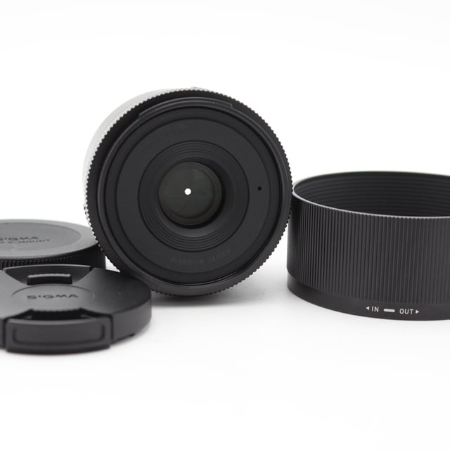 45mm F2.8 DG DN