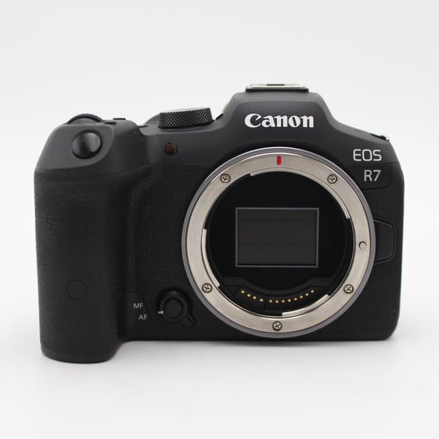 EOS R7 ボディ