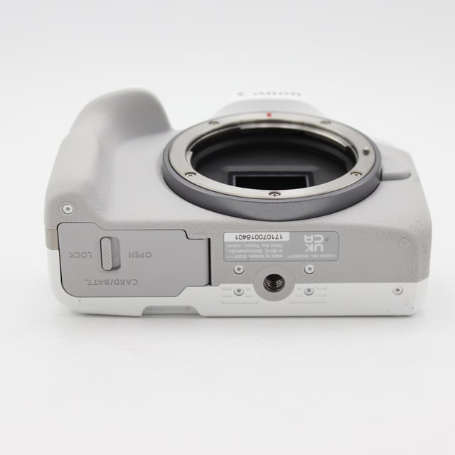 EOS R50 RF-S18-45 IS STM レンズキット "ホワイト"