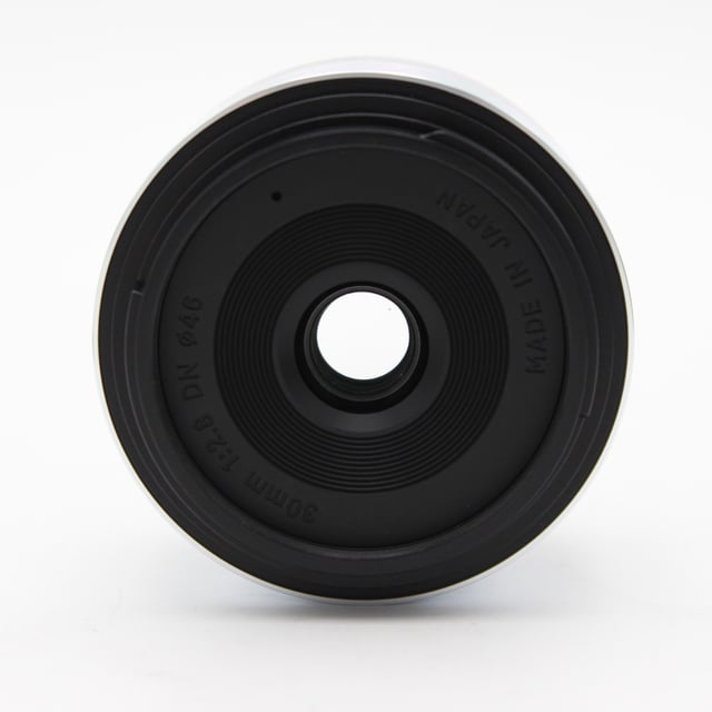 30mm F2.8 DN マイクロフォーサーズ用 "シルバー"